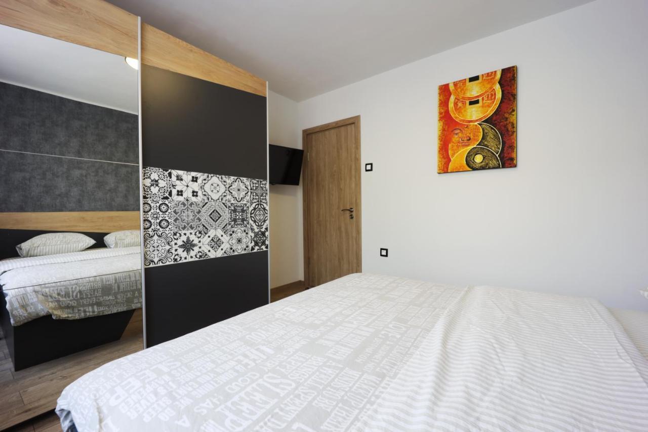 Apartments Relax 3&4 Varna ภายนอก รูปภาพ