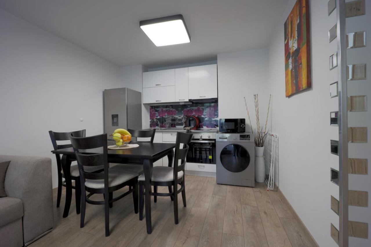 Apartments Relax 3&4 Varna ภายนอก รูปภาพ