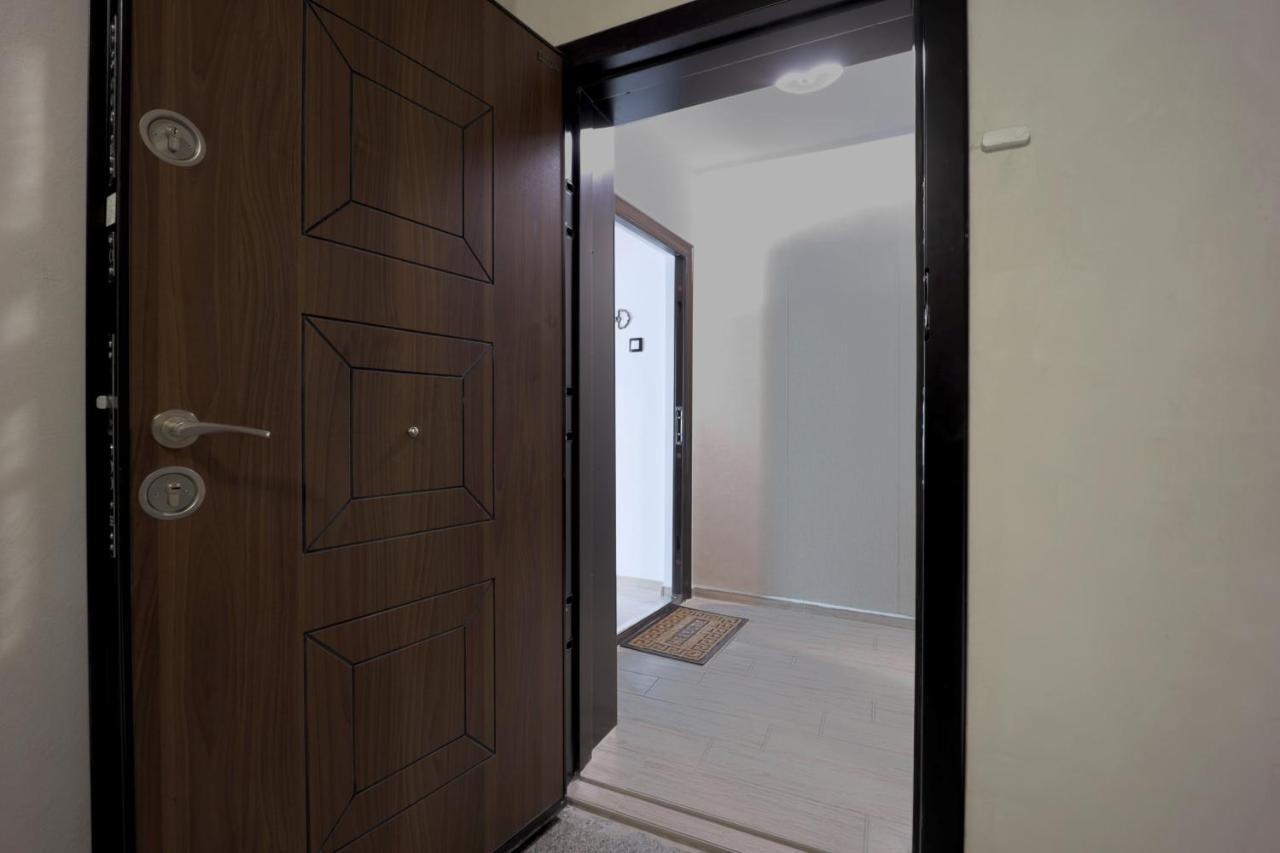 Apartments Relax 3&4 Varna ภายนอก รูปภาพ